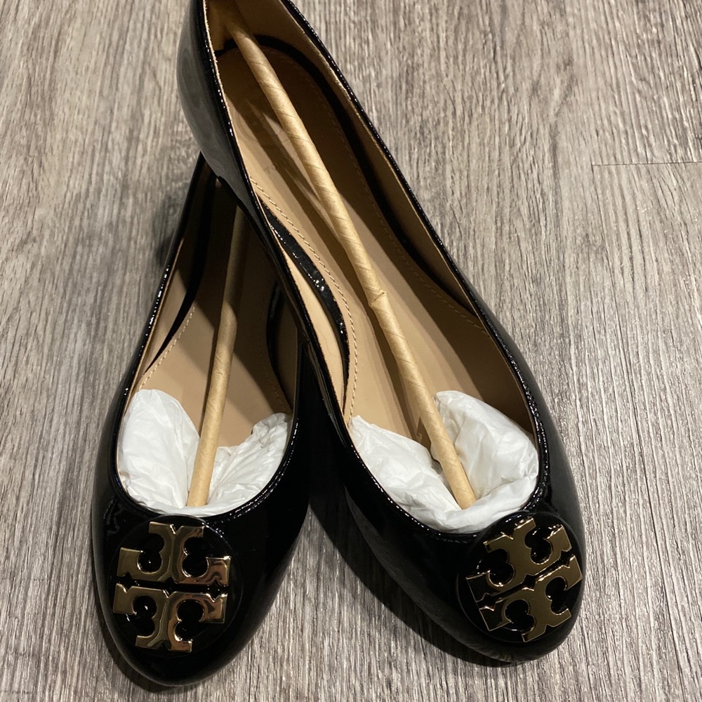 Tory Burch Claire Leather flats (7.5) NEW